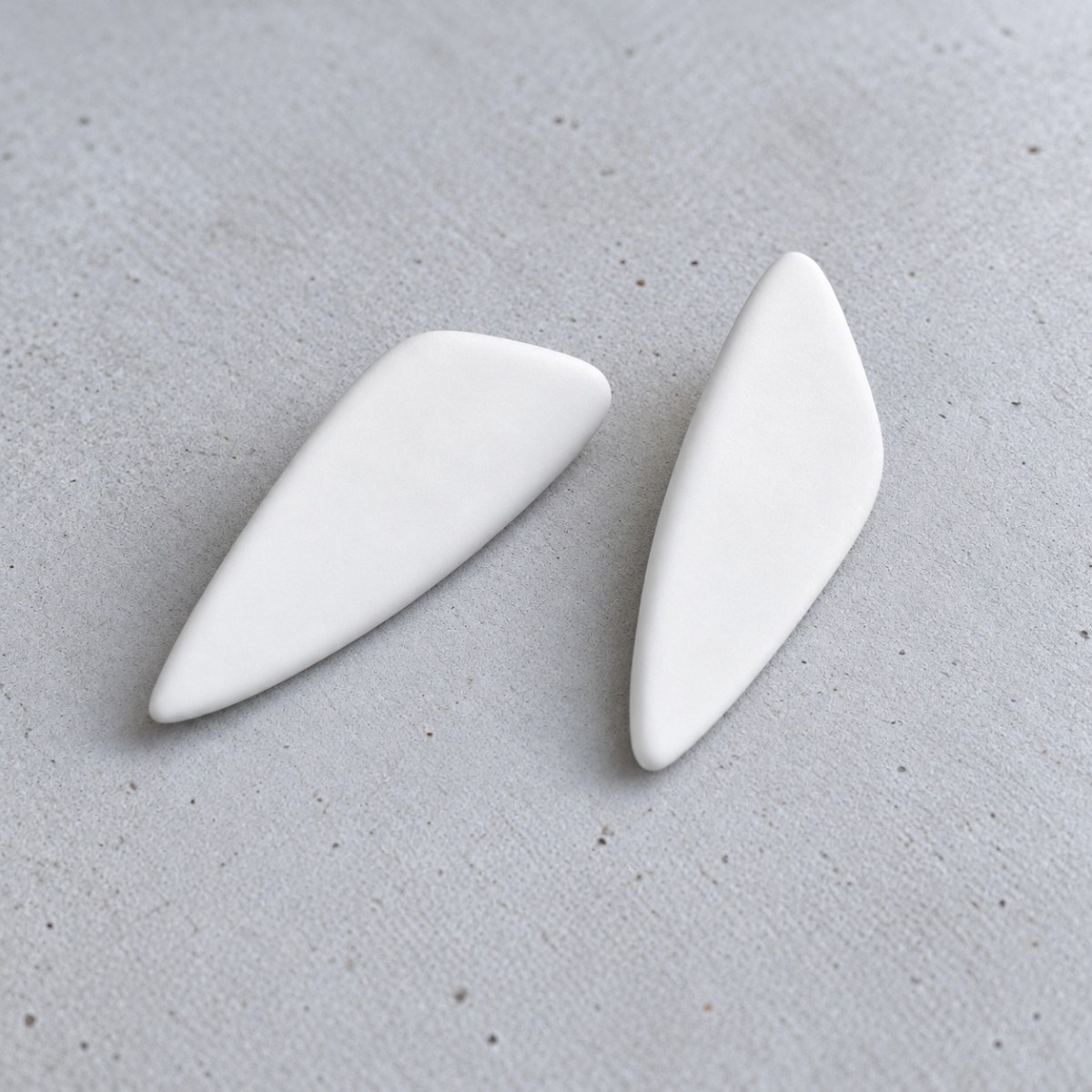 ZOURI WHITE7